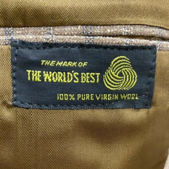 Irby Mayes Men's 3-piece suit - Picture 7 of 12